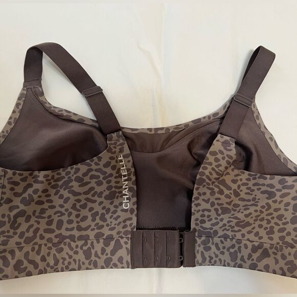 Bundle of 2 Chantelle Everyday Sport Eco Comfort Low Impact bra size Small - Picture 8 of 14